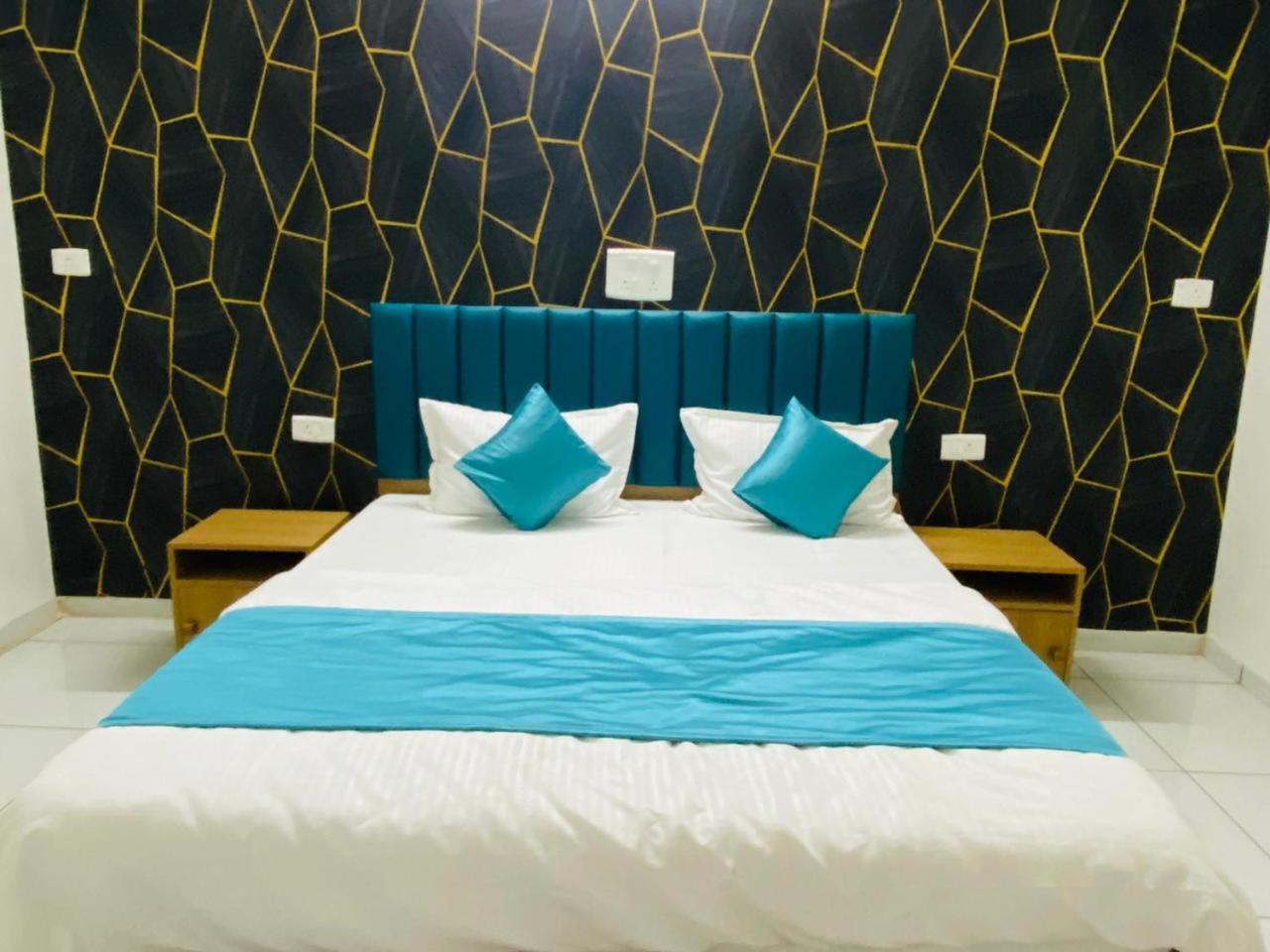 Hotel Balaji Villa Vadodara Eksteriør bilde