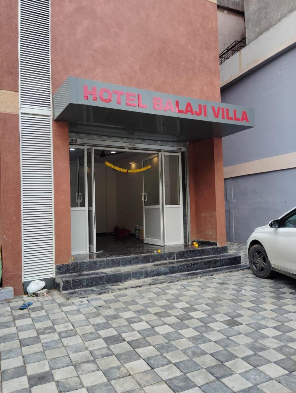Hotel Balaji Villa Vadodara Eksteriør bilde